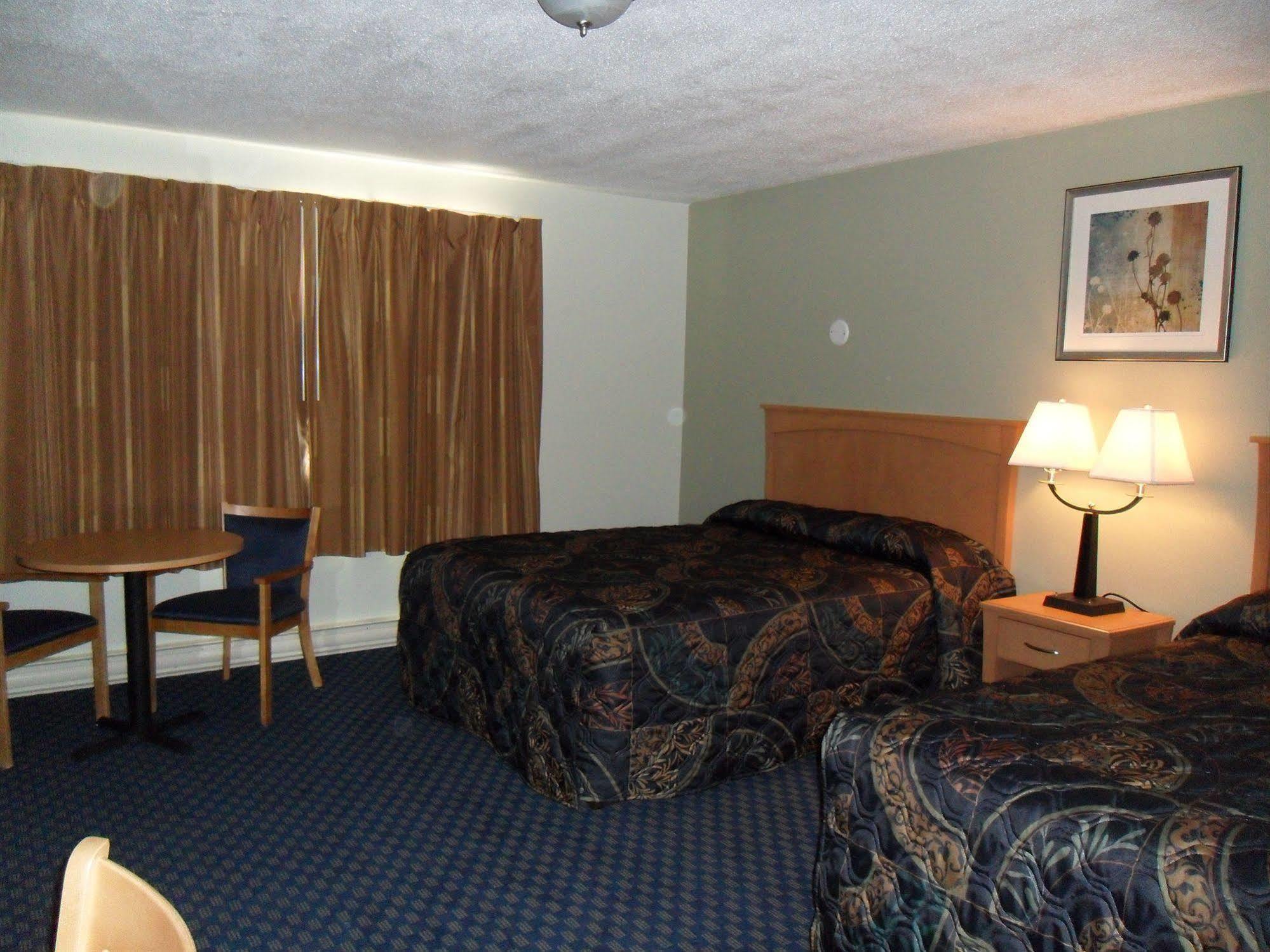 Westway Inn Motel Neepawa Exterior foto